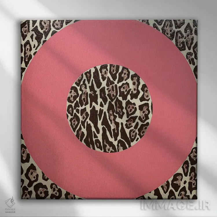 تابلو دکوراتیو حیوانات عاشقانه ۲ اثر آلا گرانده - نمای روبهرو روی دیوار