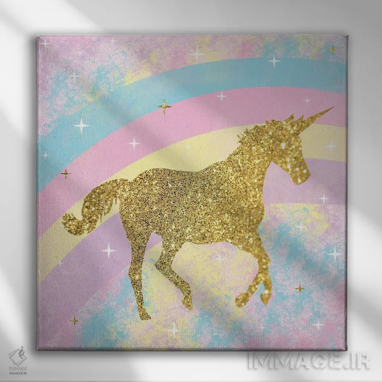 تابلو دکوراتیو اسب تک شاخ ۲ اثر لورن گیبونز - نمای روبهرو روی دیوار