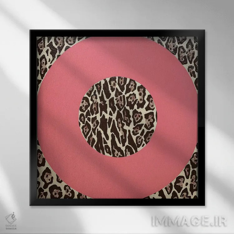 تابلو دکوراتیو حیوانات عاشقانه ۲ اثر آلا گرانده - نمای قابدار مشکی