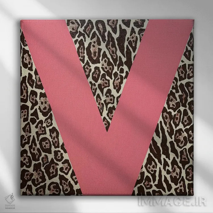 تابلو دکوراتیو حیوانات عاشقانه ۳ اثر آلا گرانده - نمای روبهرو روی دیوار