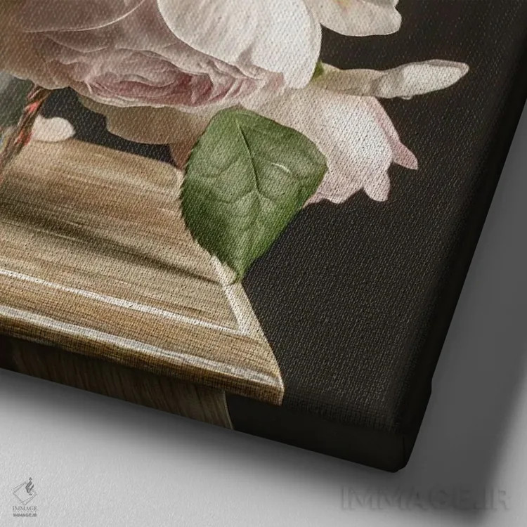 تابلو دکوراتیو سرزمین گل رز اثر لیا مک لین - نمای نزدیک بافت بوم