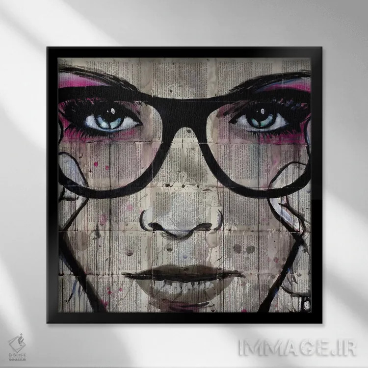 تابلو دکوراتیو عینک اثر لوی جوور - نمای قابدار مشکی