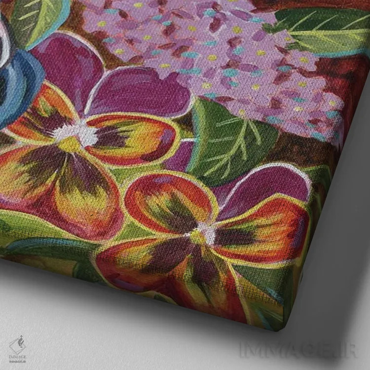 تابلو دکوراتیو گربه کوچک از شهر یاس بنفش اثر لینه آ توبیاس - نمای نزدیک بافت بوم