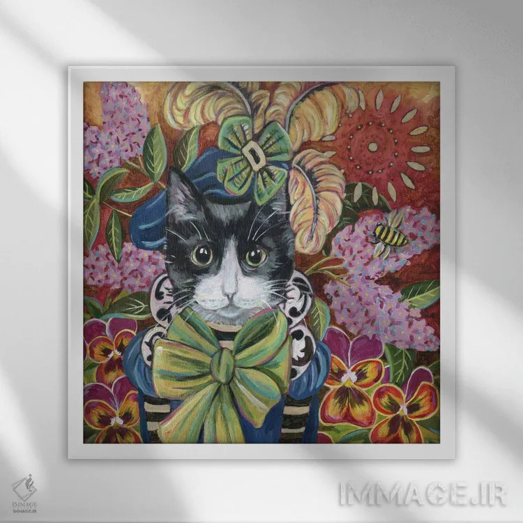 تابلو دکوراتیو گربه کوچک از شهر یاس بنفش اثر لینه آ توبیاس - نمای قابدار سفید