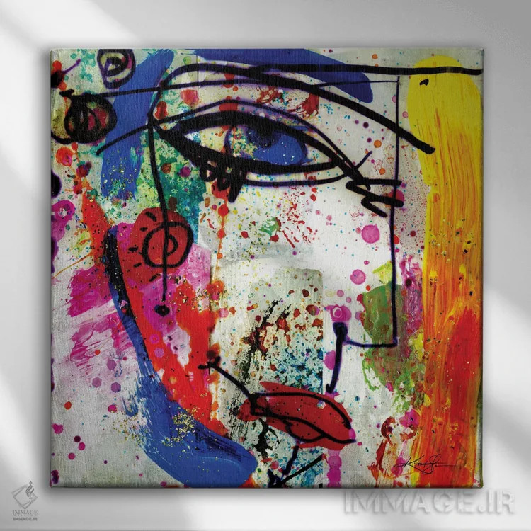 تابلو دکوراتیو چهره فانتزی تکنیک ترکیبی XVIII اثر کتی مورتون استنیون - نمای روبهرو روی دیوار