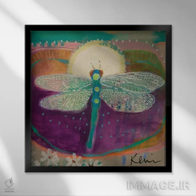 تابلو دکوراتیو گوهر بالدار اثر کری مک کیب - نمای قابدار مشکی