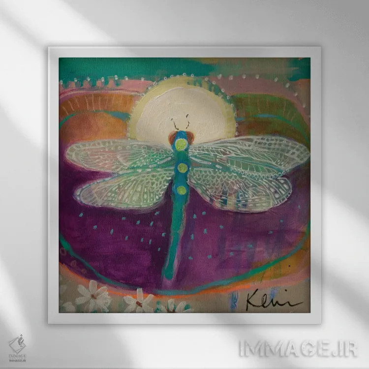 تابلو دکوراتیو گوهر بالدار اثر کری مک کیب - نمای قابدار سفید