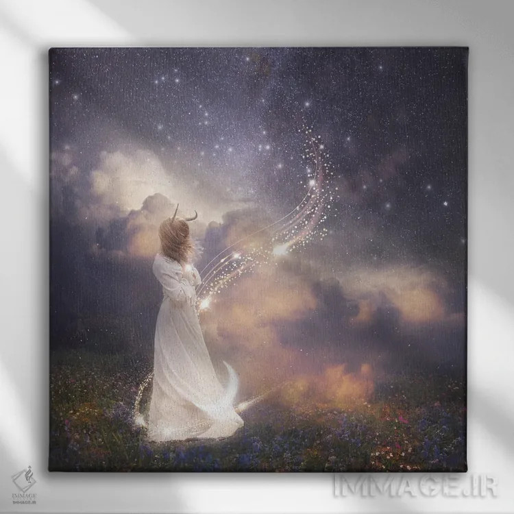 تابلو دکوراتیو ماه نو در برج ثور اثر مدنایت مون ویژوالز - نمای روبهرو روی دیوار