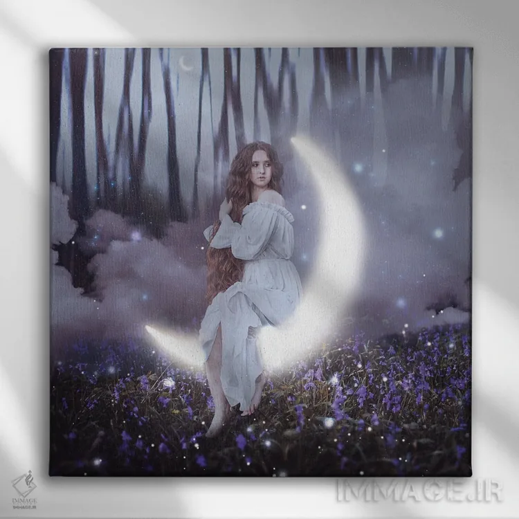 تابلو دکوراتیو الهه ماه جنگل اثر مدنایت مون ویژوالز - نمای روبهرو روی دیوار