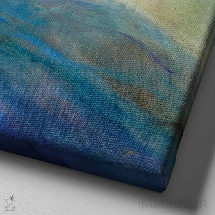تابلو دکوراتیو بانویی در آبی II اثر کی. ناری - نمای نزدیک بافت بوم