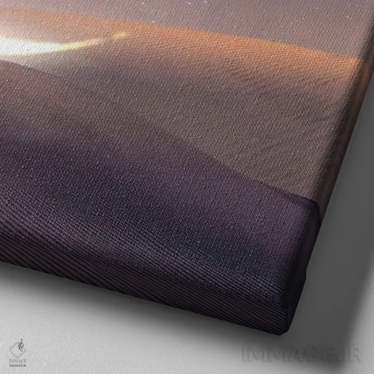 تابلو دکوراتیو رویاهای صحرا اثر مدنایت مون ویژوالز - نمای نزدیک بافت بوم