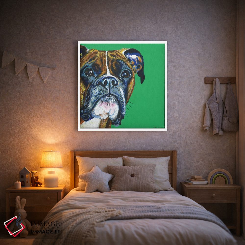 تابلو دکوراتیو باکسر روی زمینه زمردی، مربع اثر کیرستین وود - D1W