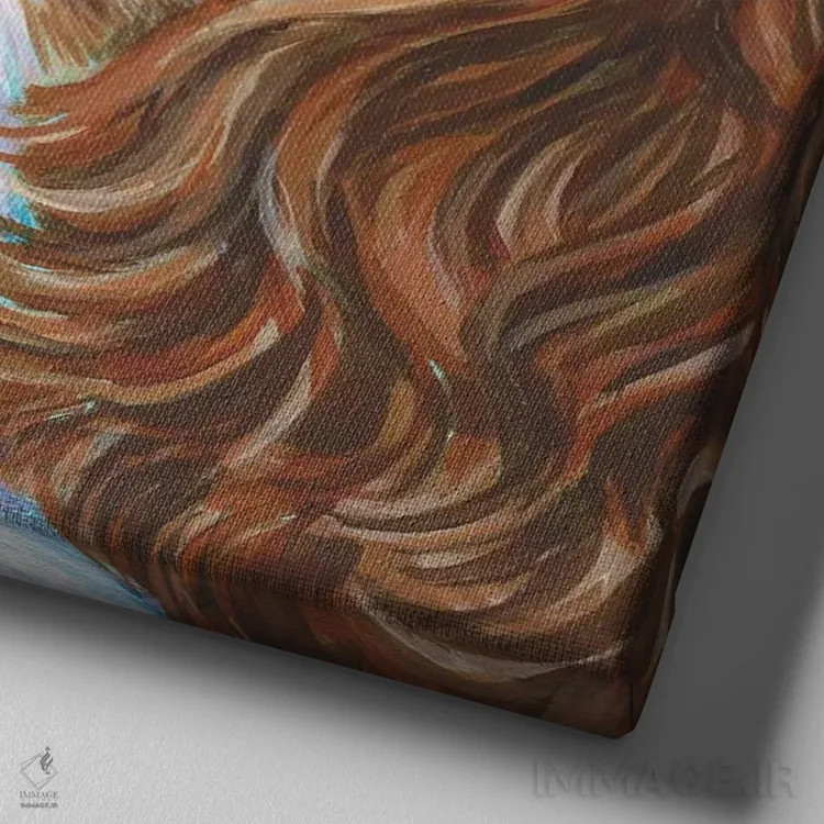 تابلو دکوراتیو کاولیر کینگ چارلز روی زمینه آبی آبی، مربع اثر کیرستین وود - نمای نزدیک بافت بوم