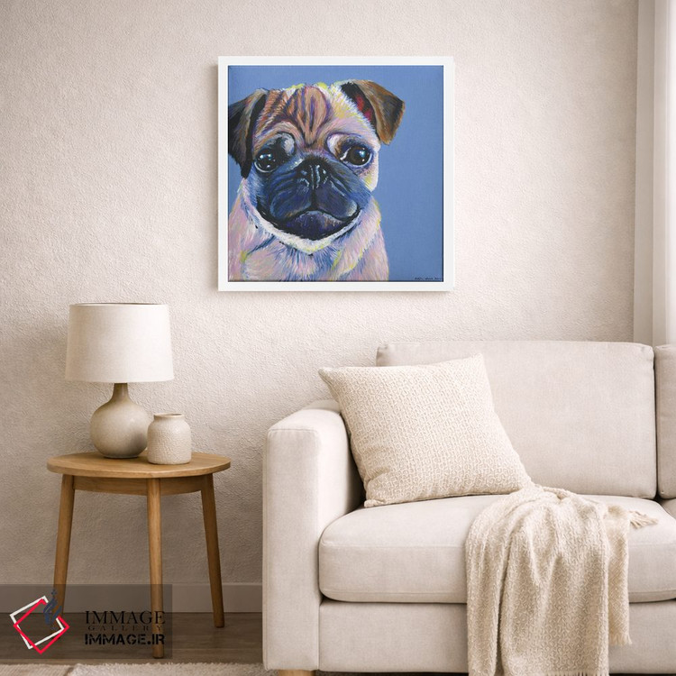 تابلو دکوراتیو پاگ روی زمینه آبی، مربع اثر کیرستین وود - D6W