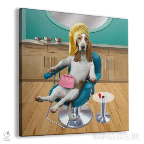 تابلو دکوراتیو سگ آرایش شده اثر لوند روزر - نمای پرسپکتیو محصول