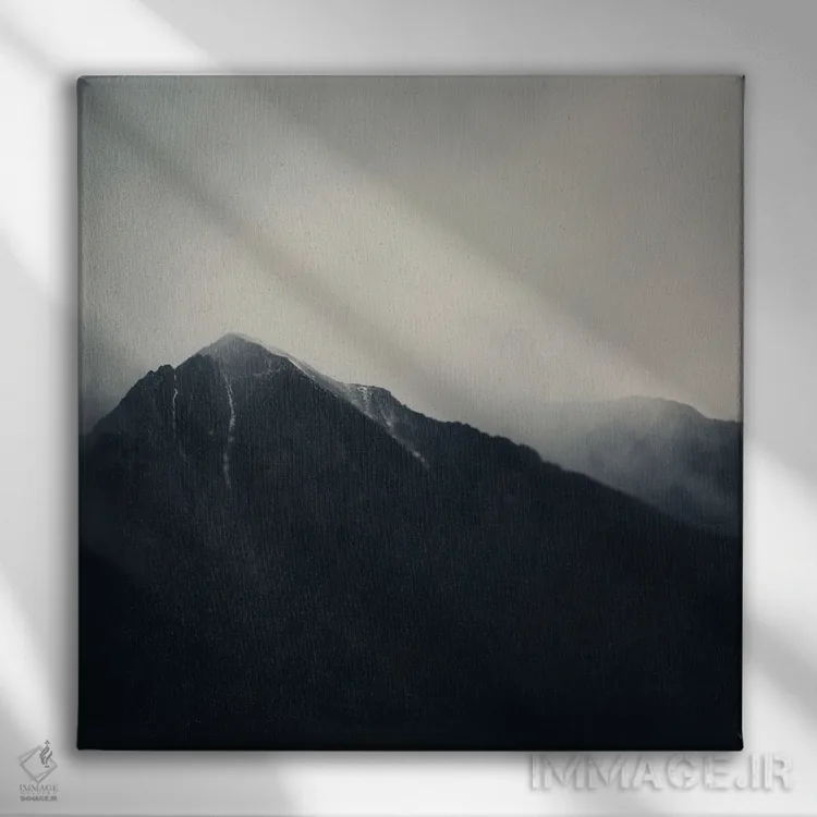 تابلو دکوراتیو سیرا نوادا در میان یک داستان اثر لورا ایوانز - نمای روبهرو روی دیوار