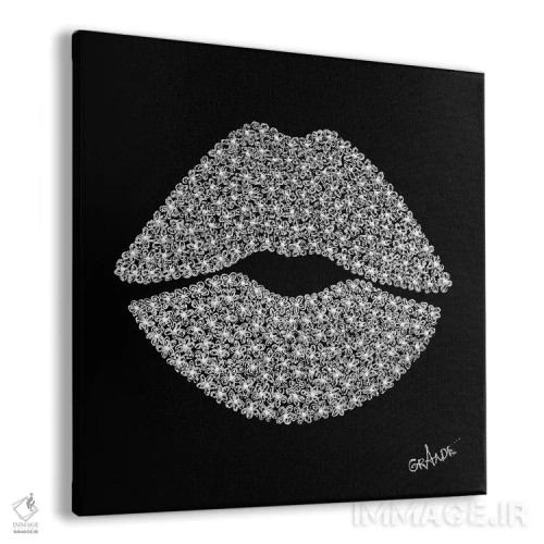 تابلو دکوراتیو لب های سفید اثر آلا گرانده - نمای پرسپکتیو محصول