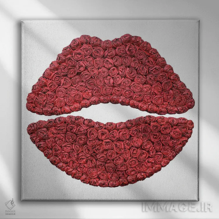 تابلو دکوراتیو بوسه گل رز اثر آلا گرانده - نمای روبهرو روی دیوار