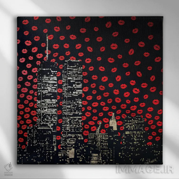 تابلو دکوراتیو بوسه های عاشقانه اثر آلا گرانده - نمای روبهرو روی دیوار