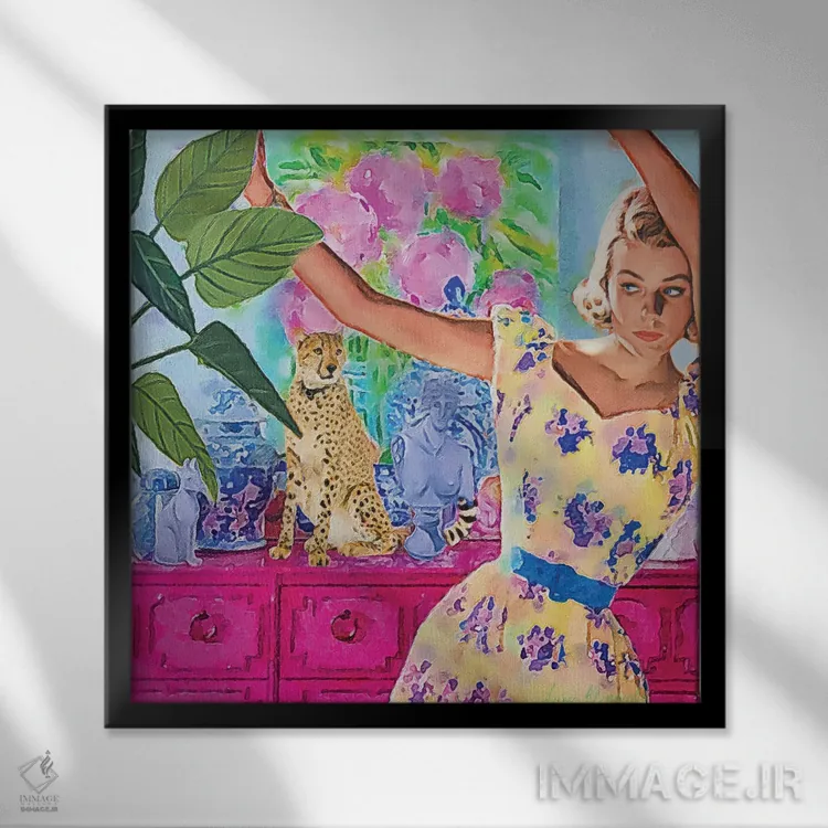 تابلو دکوراتیو پیراهن زرد با گل های اسطوخودوس اثر لوسی کلیمنکو - نمای قابدار مشکی