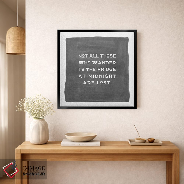 تابلو مینیمال سر زدن به یخچال در نیمه شب اثر لیدی لوئیز دیزاینز - D2B