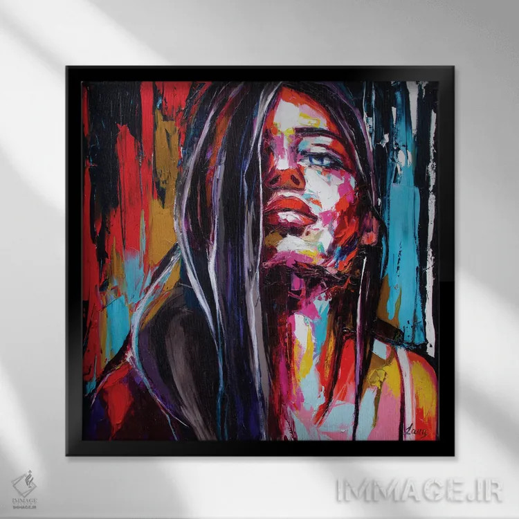 تابلو دکوراتیو بازی کن اثر لانا فری - نمای قابدار مشکی