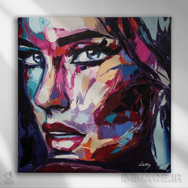 تابلو دکوراتیو روی به بلوز بیاور اثر لانا فری - نمای روبهرو روی دیوار