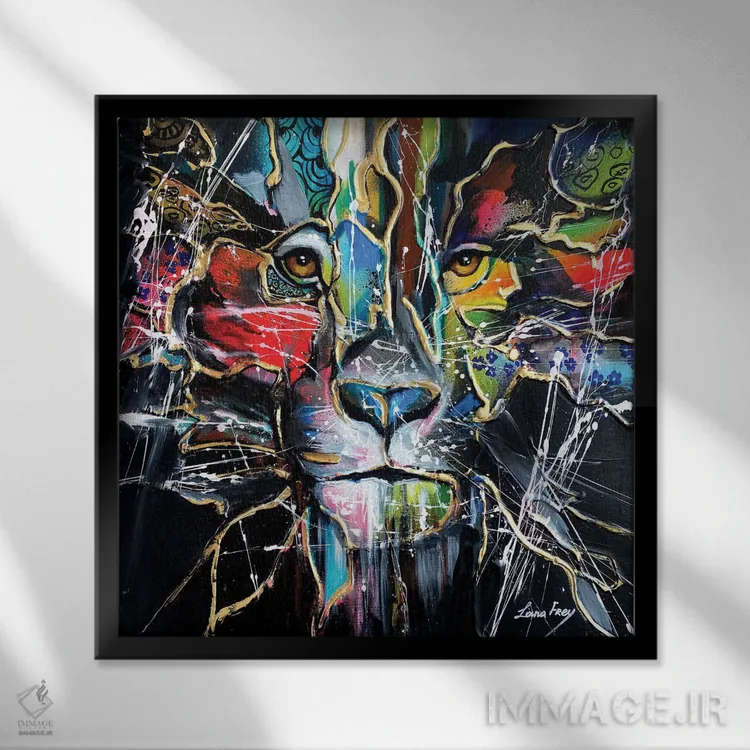 تابلو دکوراتیو روح شیر اثر لانا فری - نمای قابدار مشکی