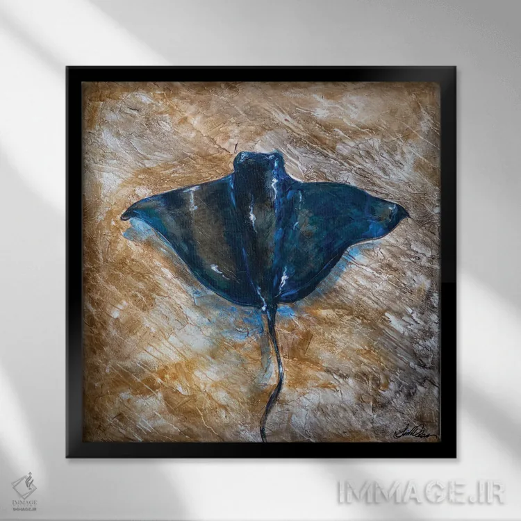 تابلو دکوراتیو "مانتا " اثر لیندا اولسن - نمای قابدار مشکی