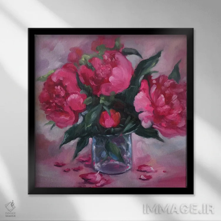 تابلو دکوراتیو گل های پئونی صورتی در گلدان شیشه ای اثر جین لانتسمن - نمای قابدار مشکی