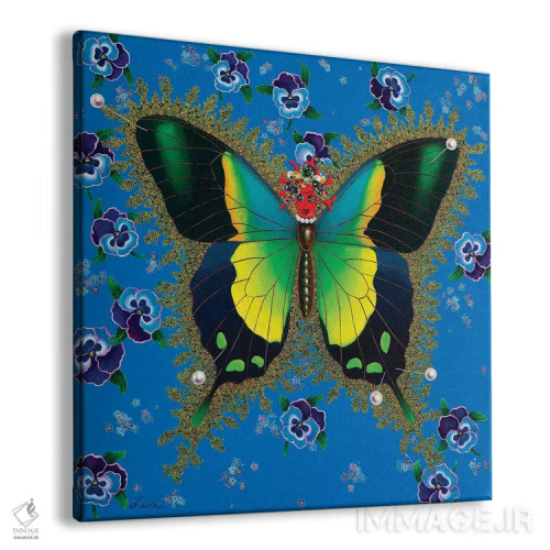 تابلو دکوراتیو پروانه با بنفشه ها اثر لیوا پاکالنه فانلی - نمای پرسپکتیو محصول