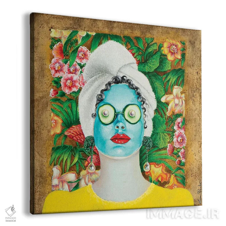 تابلو دکوراتیو دختری با ماسک فیروزه ای صورت اثر لیوا پاکالنه فانلی - نمای پرسپکتیو محصول