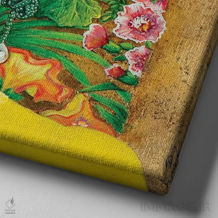 تابلو دکوراتیو دختری با ماسک فیروزه ای صورت اثر لیوا پاکالنه فانلی - نمای نزدیک بافت بوم