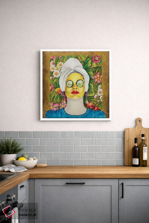 تابلو دکوراتیو دختری با ماسک طلایی صورت اثر لیوا پاکالنه فانلی - D3W