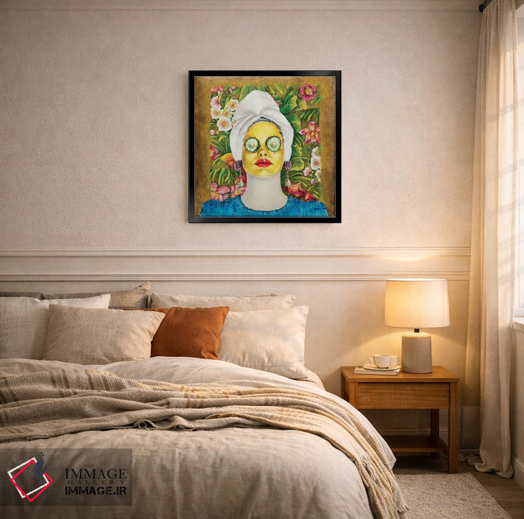 تابلو دکوراتیو دختری با ماسک طلایی صورت اثر لیوا پاکالنه فانلی - D6B
