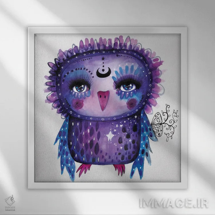 تابلو دکوراتیو پرنده عجیب با درخشش ماه اثر تامارا لاپورت - نمای قابدار سفید