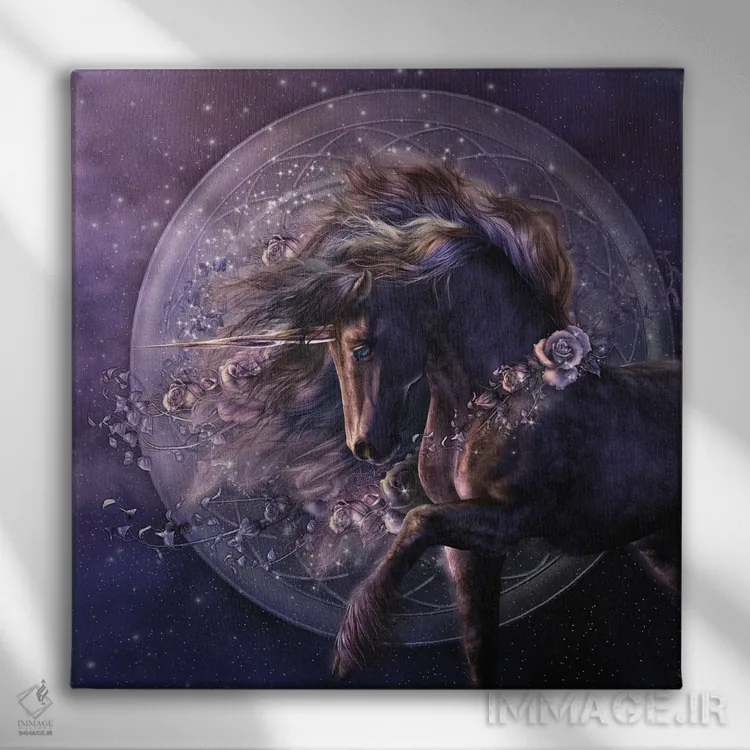 تابلو دکوراتیو رز سیاه خیالی اثر لوری پرایندل - نمای روبهرو روی دیوار