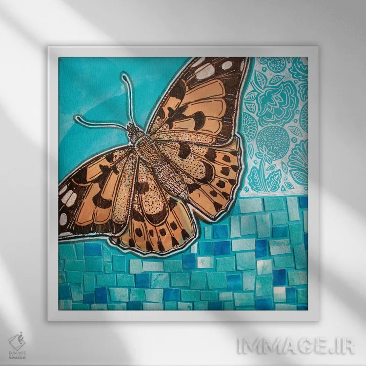 تابلو دکوراتیو بانو نقاشی شده بر زمینه آبی اثر لینت شلی - نمای قابدار سفید