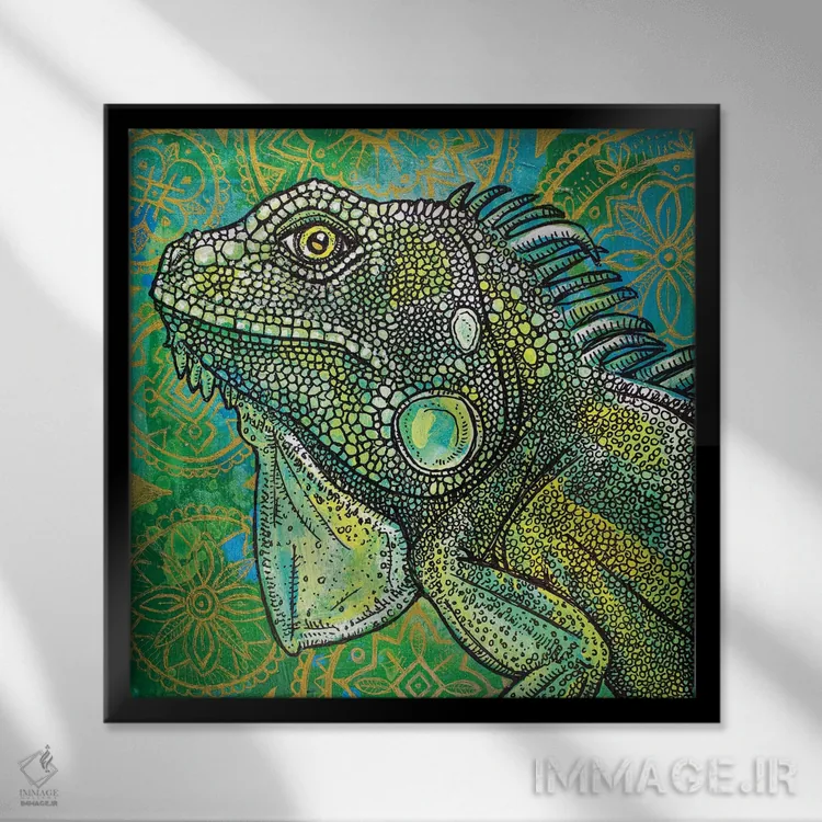 تابلو دکوراتیو ایگوانا روی سبز و طلایی اثر لینت شلی - نمای قابدار مشکی