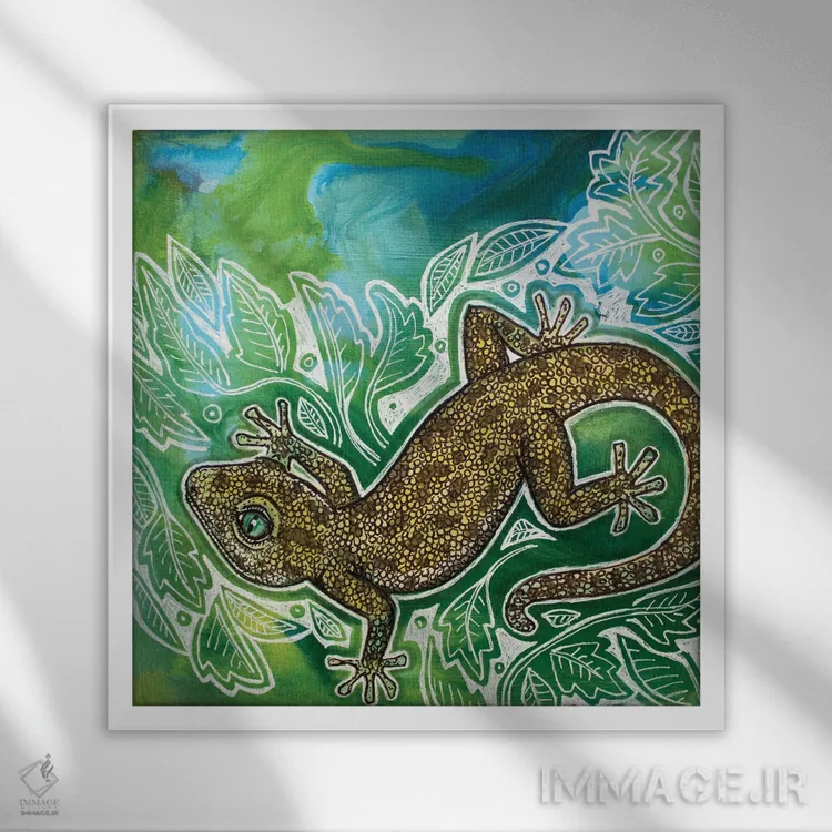 تابلو دکوراتیو مارمولک روی سبزه ۱ اثر لینت شلی - نمای قابدار سفید