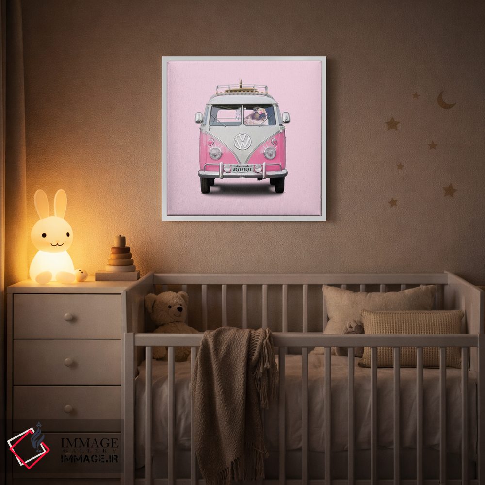 تابلو دکوراتیو ماجراجویی دخترانه پاگ اثر لاستاناو - D3W