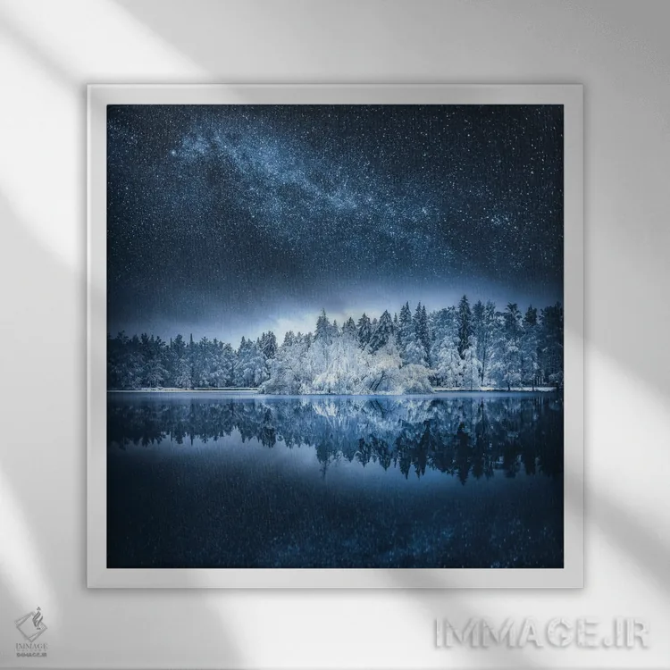 تابلو دکوراتیو سرزمین زمستانی اثر لاری لوهی - نمای قابدار سفید