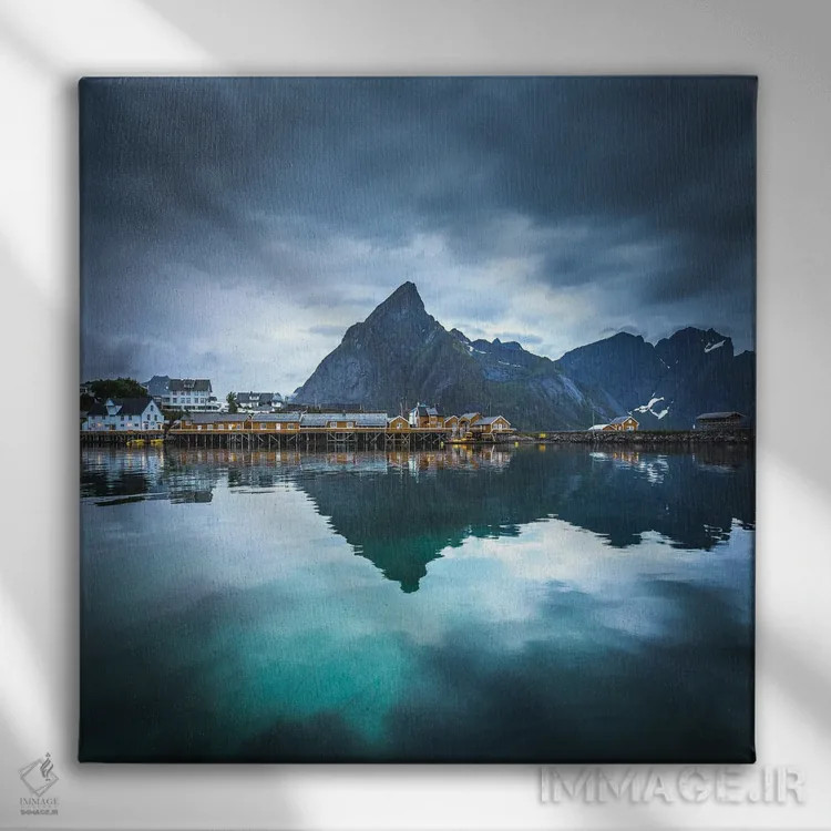 تابلو دکوراتیو راین احساسی اثر لاری لوهی - نمای روبهرو روی دیوار