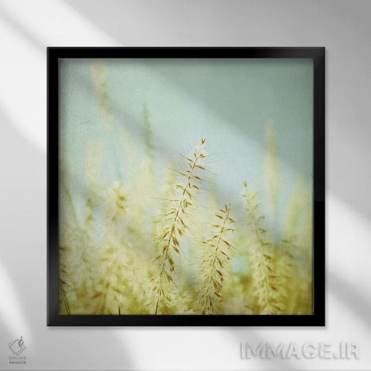 تابلو دکوراتیو تاب خوردن اثر لوپن گرین - نمای قابدار مشکی