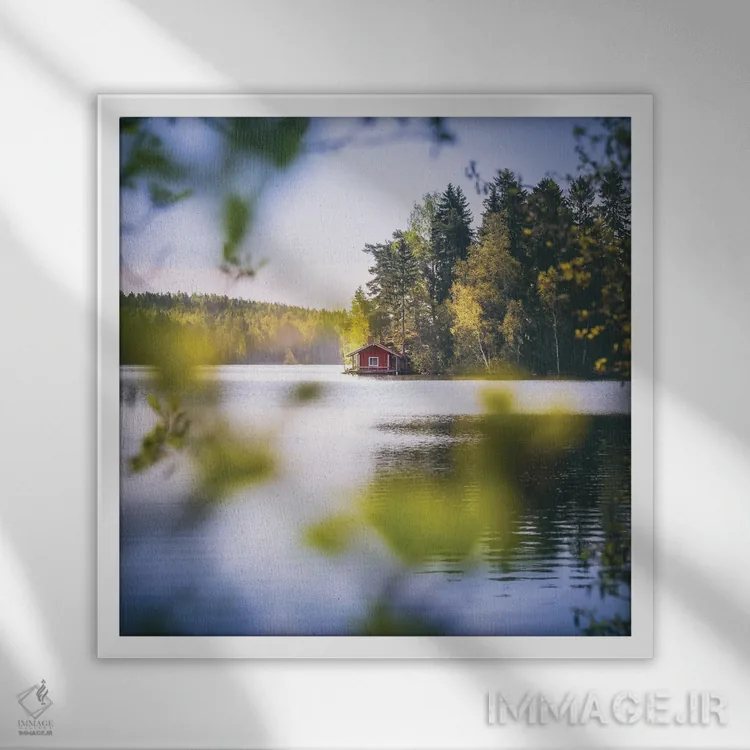 تابلو دکوراتیو کلبه تابستانی اثر لاری لوهی - نمای قابدار سفید