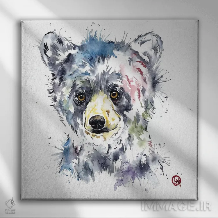 تابلو دکوراتیو توله خرس سیاه اثر لیزا وایت هاوس - نمای روبهرو روی دیوار