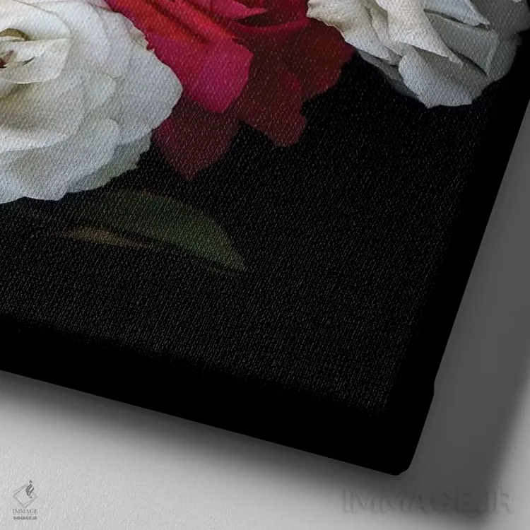 تابلو دکوراتیو ترکیب رزها سیزدهم اثر مگدا ایندیگو - نمای نزدیک بافت بوم