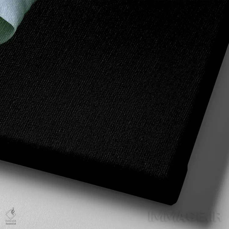 تابلو دکوراتیو سوسن شیپوری سفید چهارم اثر مگدا ایندیگو - نمای نزدیک بافت بوم