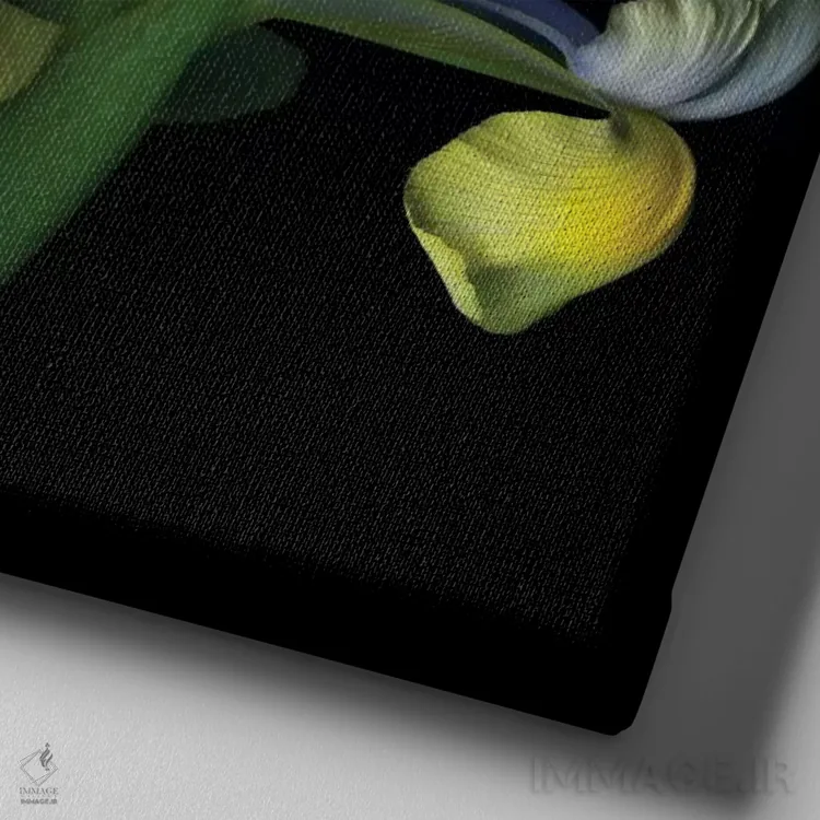 تابلو دکوراتیو نمایش پرزرق وبرق اثر مگدا ایندیگو - نمای نزدیک بافت بوم