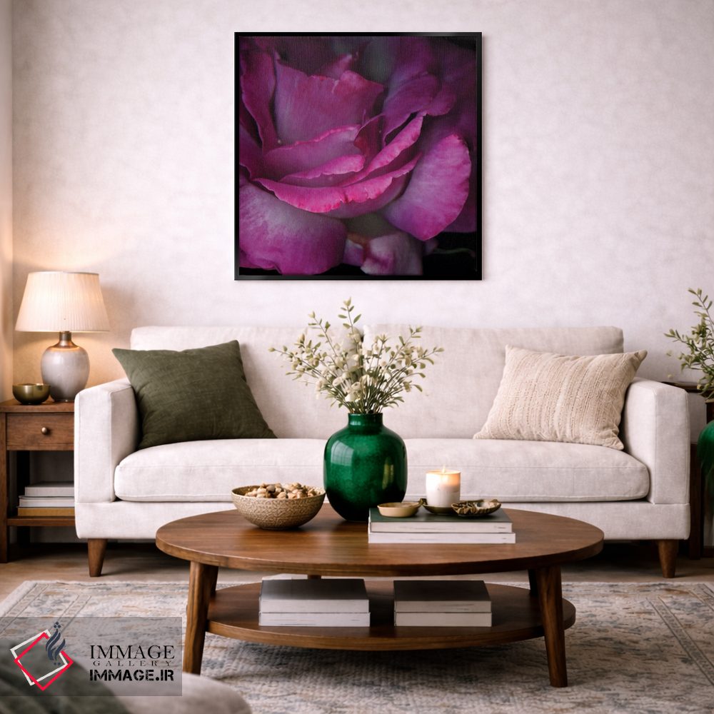 تابلو دکوراتیو میان گلبرگ ها را بخوان اثر مگدا ایندیگو - D4B